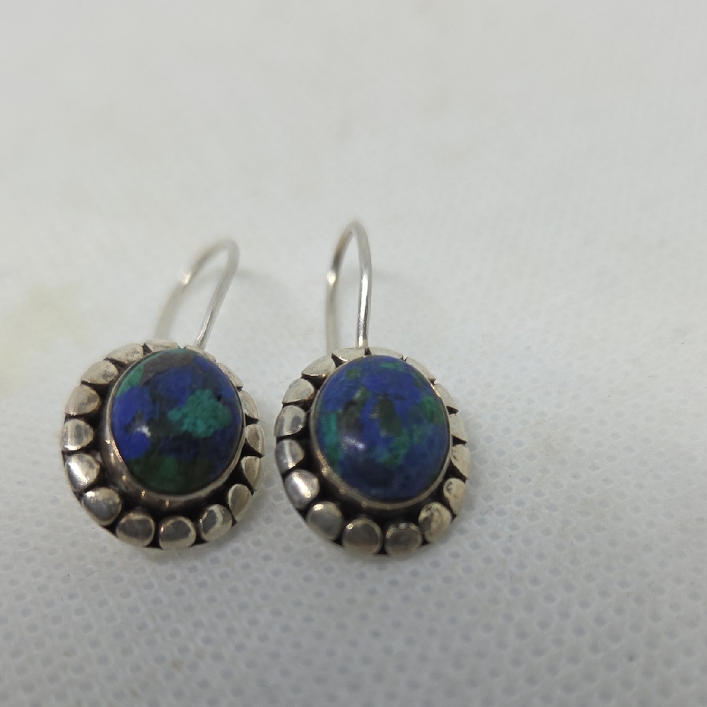 Azurite Oval Cut Gemstone Sterling Silver Leverback